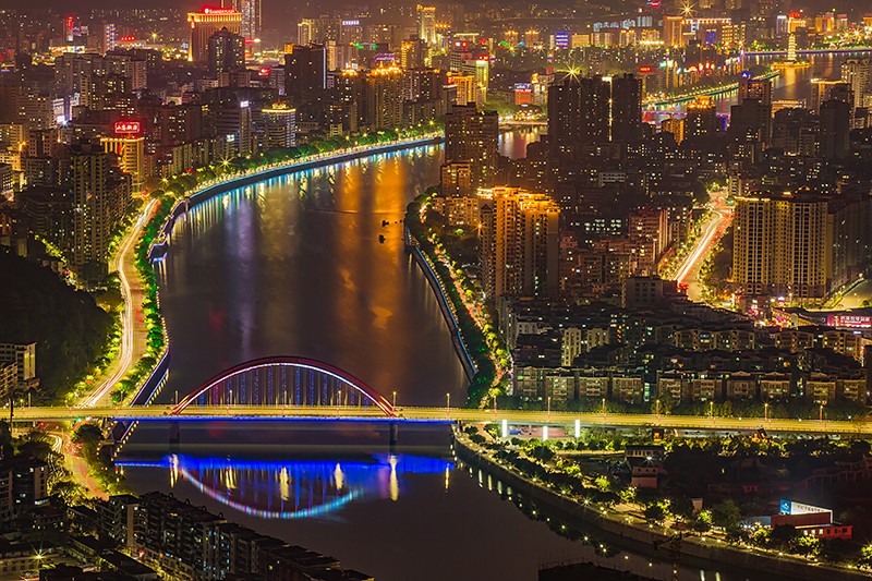 图4、韶城夜色  摄影：欧小忠.jpg